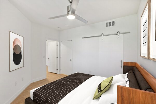 1C Bedroom, Doors