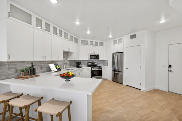 IC Kitchen, Front Door