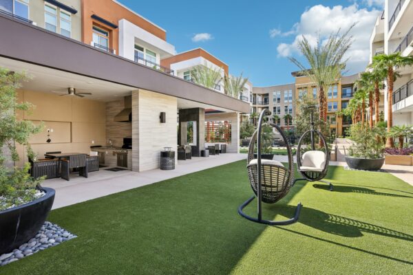 Aspire at Redwood Las Vegas Apartments Outdoor Grass Area Seating