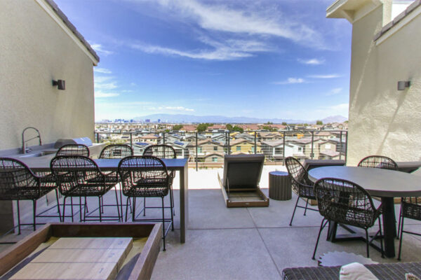 Aspire at Sunridge Heights 4th floor balcony virtual tour.