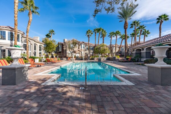 Tesora Apartments Resort Style Pool