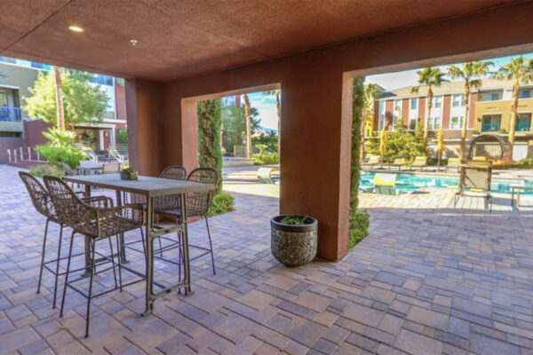 Aspire at Tropicana pool virtual tour.