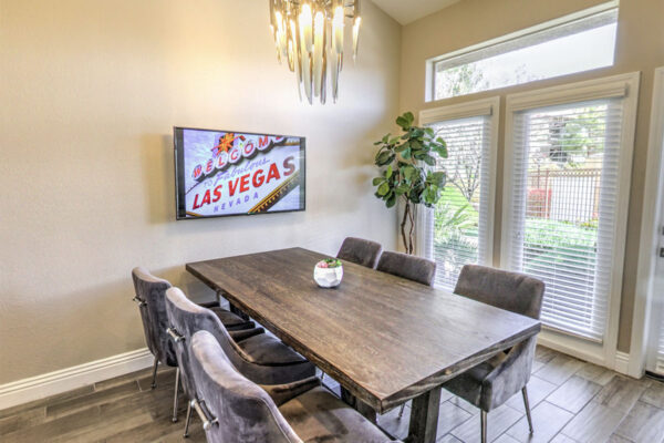 Madera lobby virtual tour.