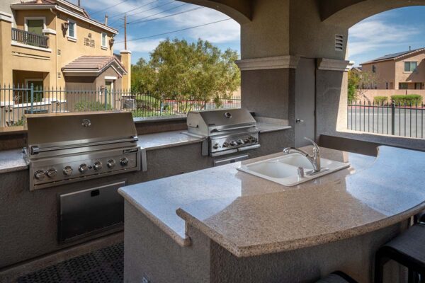 Arzano apartments outdoor BBQ area.