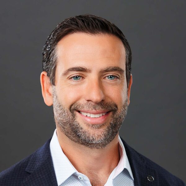 Portrait of Reinier Santana.