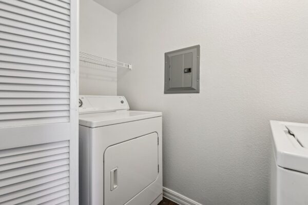 Altessa-Apartments-Unit-3141-Laundry-Room