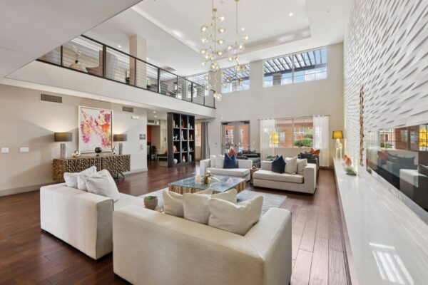 Elevate-Apartments-Clubhouse