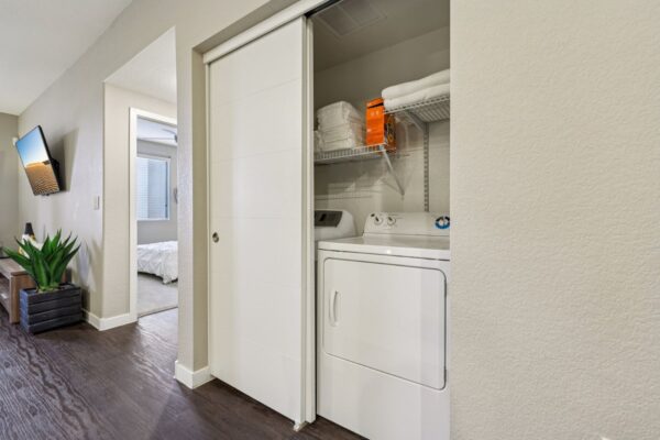 Elevate-Apartments-Model-Laundry-Area
