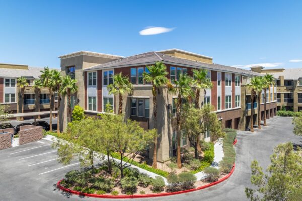 Aspire-at-Tropicana-Apartments-Las-Vegas-Building-Exterior-2