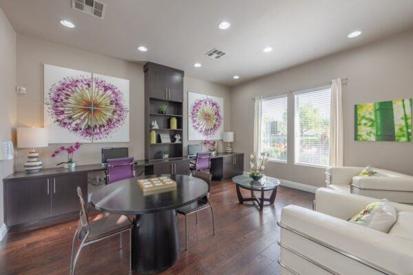 Positano-Apartments-Las-Vegas-Business-Center